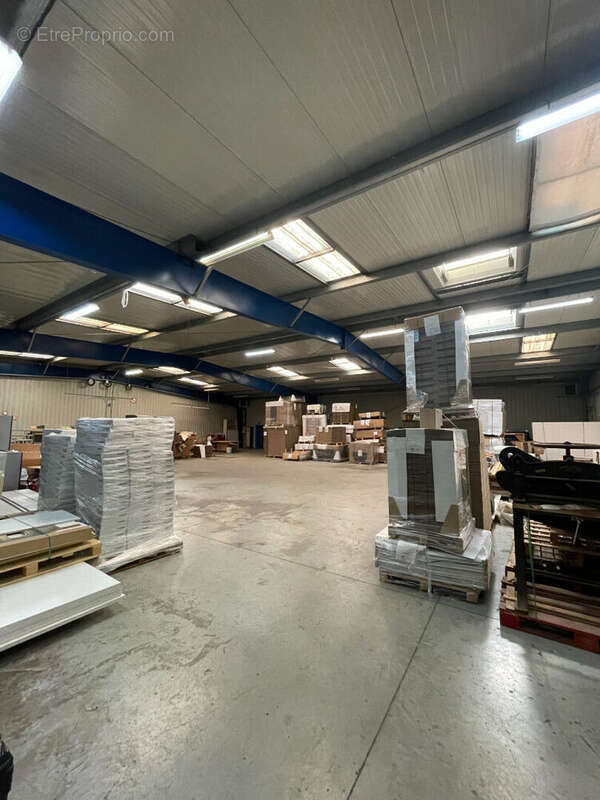 Commerce à SAINT-JUNIEN