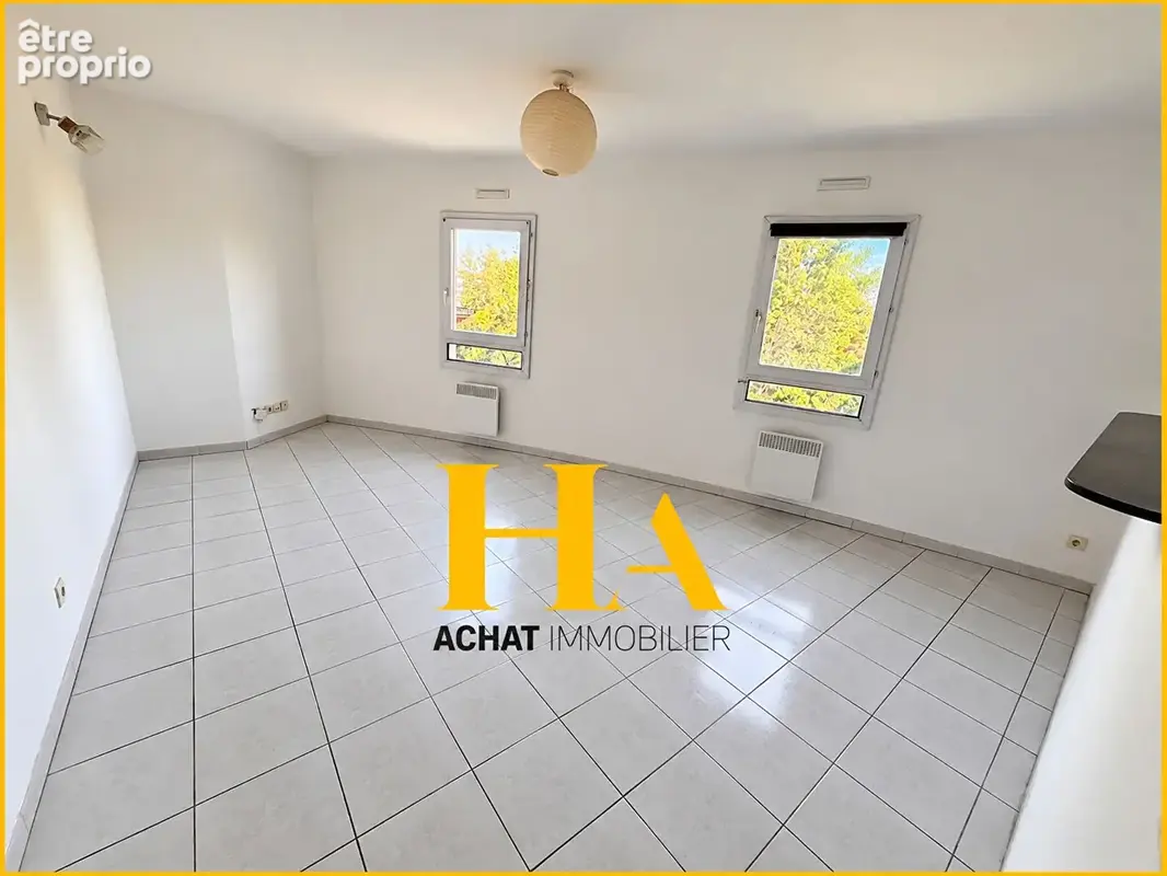 À vendre - appartement t2 de 45 m² avec parking - centre-ville de perpignan ( dept 66) - photo 2