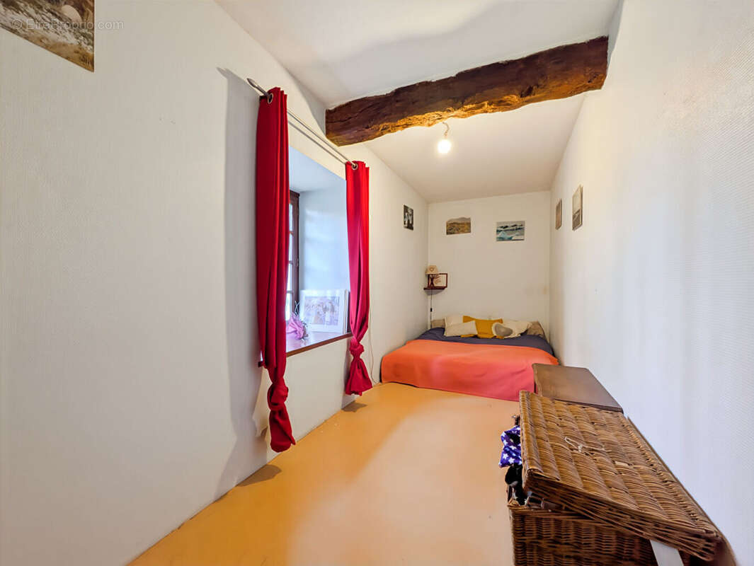 Maison à SAINT-AUBIN-D'AUBIGNE