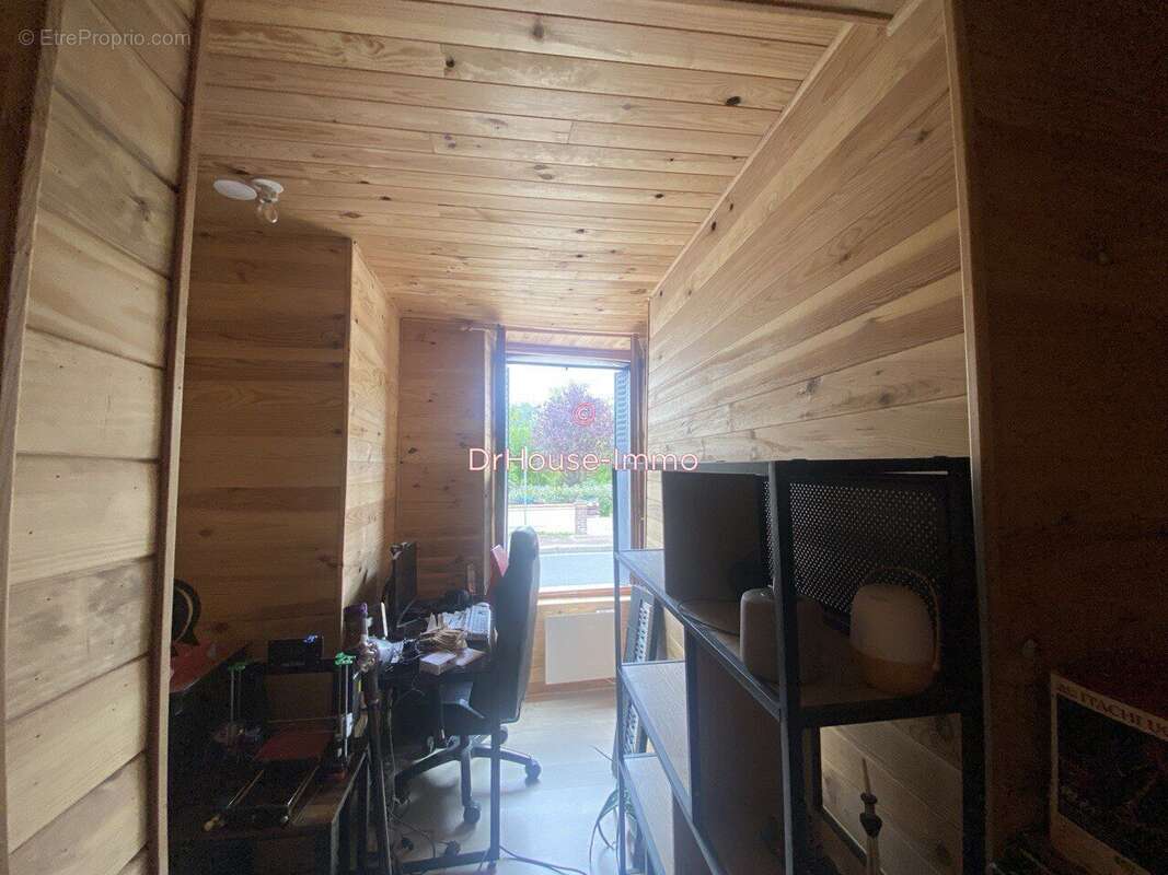 Appartement à CHALETTE-SUR-LOING