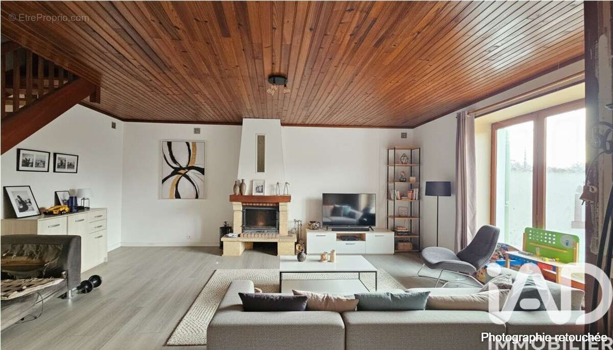 Maison 117 m² à Saint-Gaudent  - photo 4