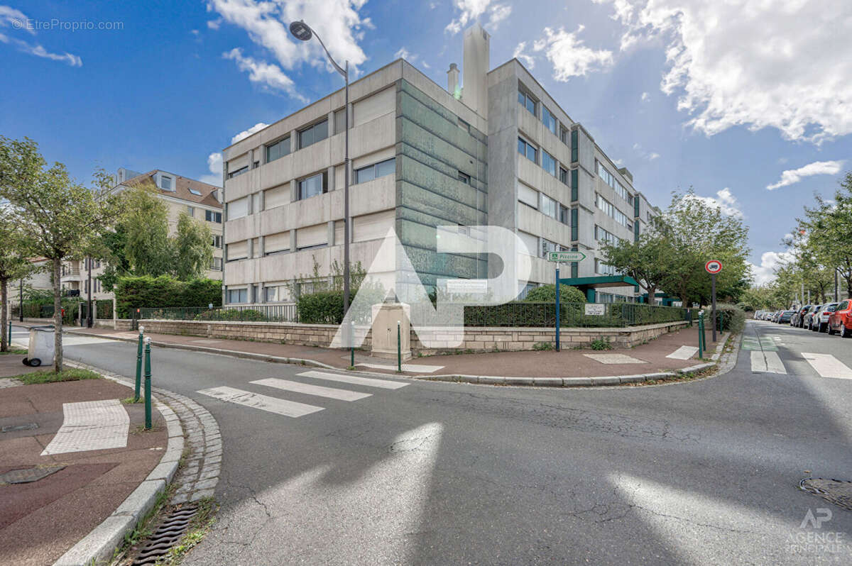 Appartement à RUEIL-MALMAISON