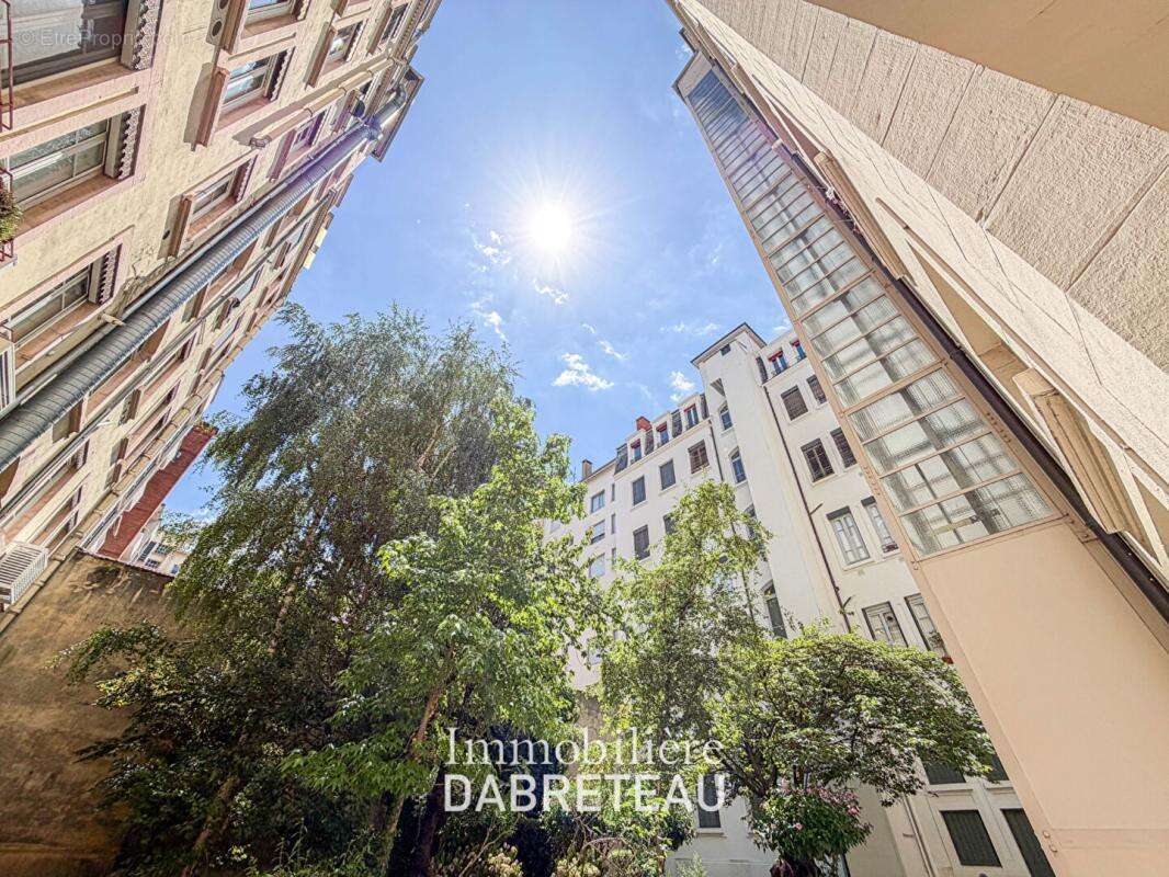 Appartement à LYON-6E