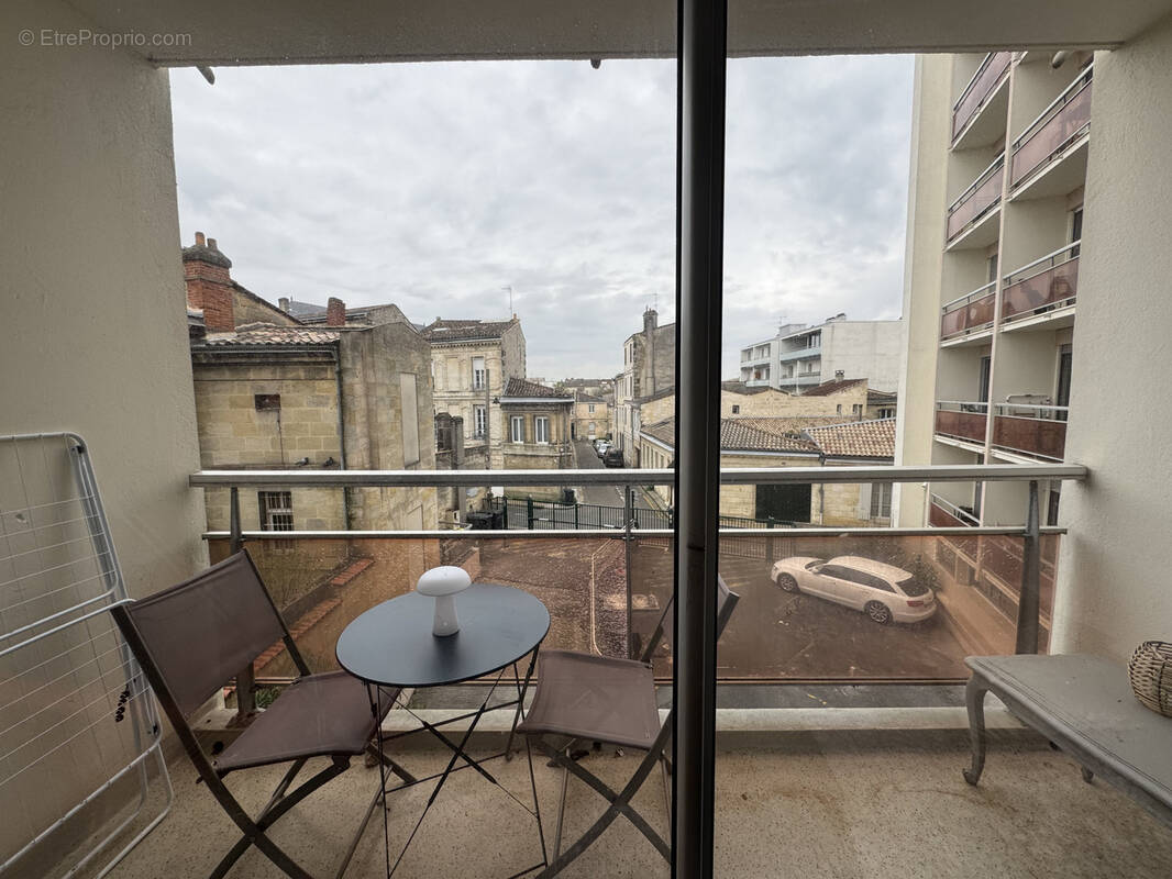 Appartement à BORDEAUX