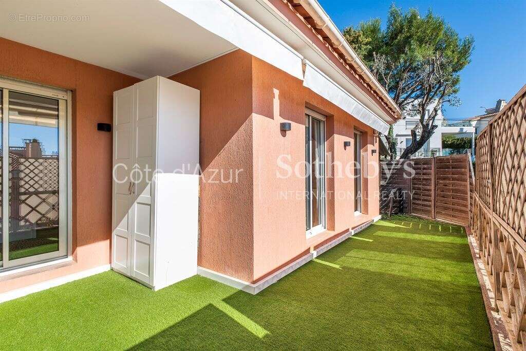 Appartement à VILLEFRANCHE-SUR-MER