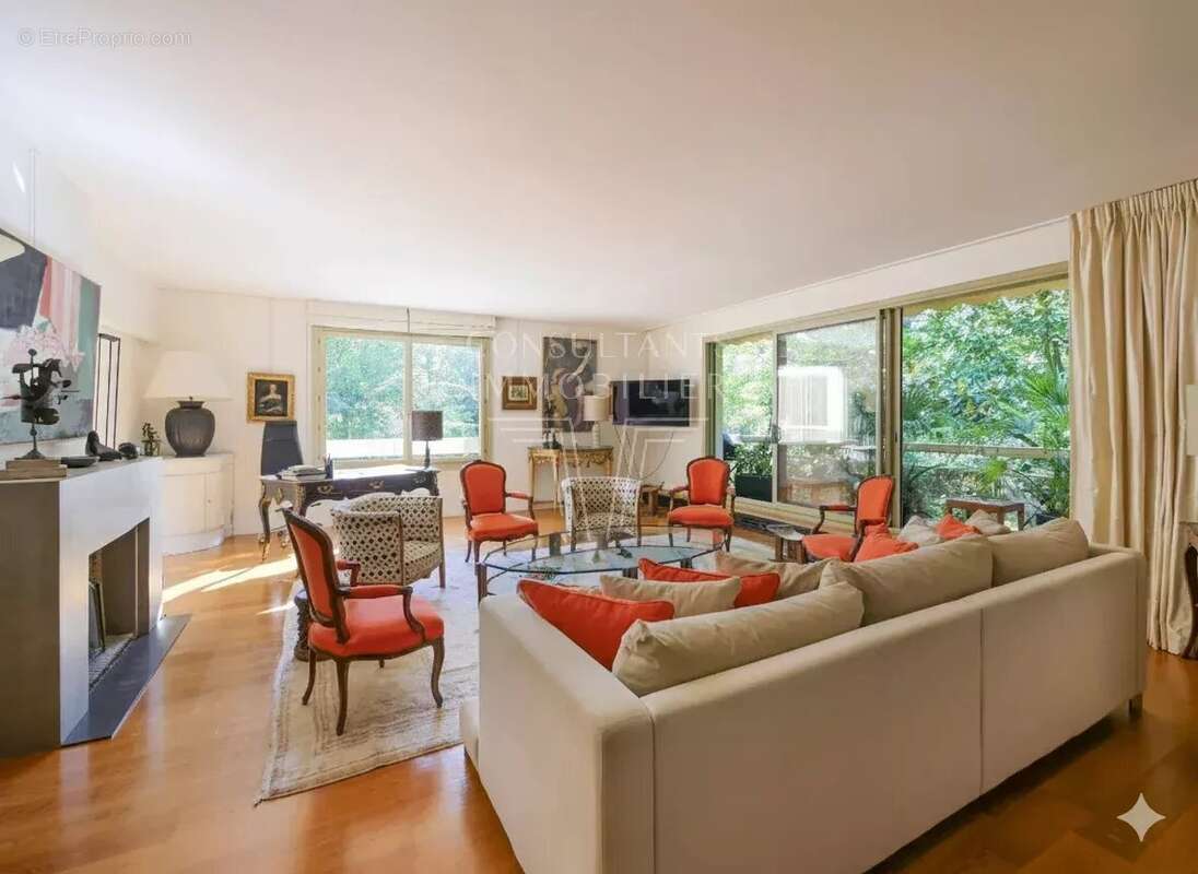 Appartement à BOULOGNE-BILLANCOURT