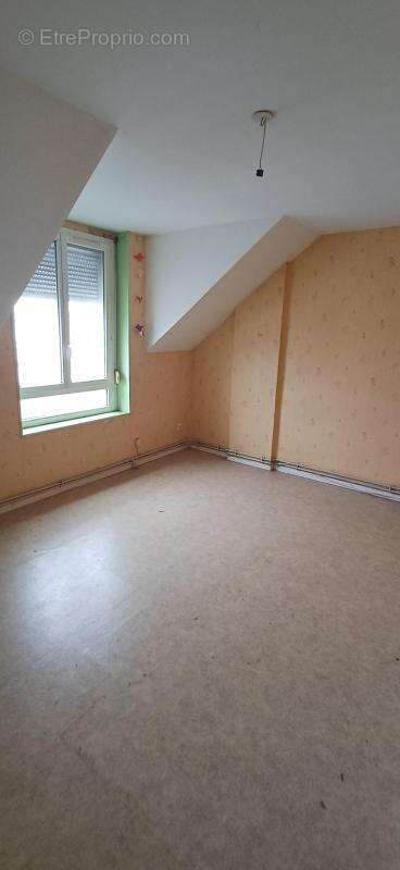 HENIN BEAUMONT  791 rue 	Pierre Brossolette - photo 10
