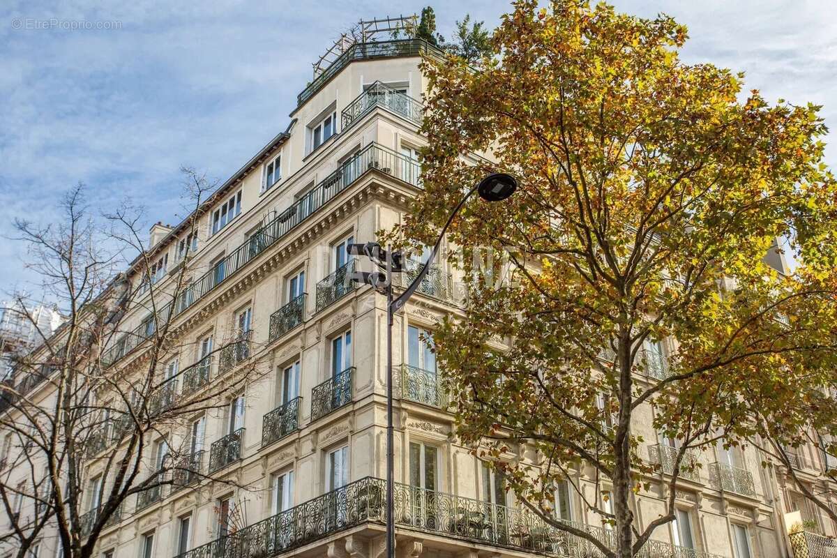 Appartement à PARIS-5E