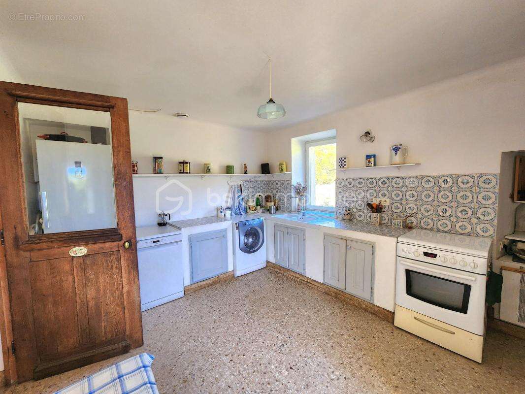 Maison à ANSOUIS