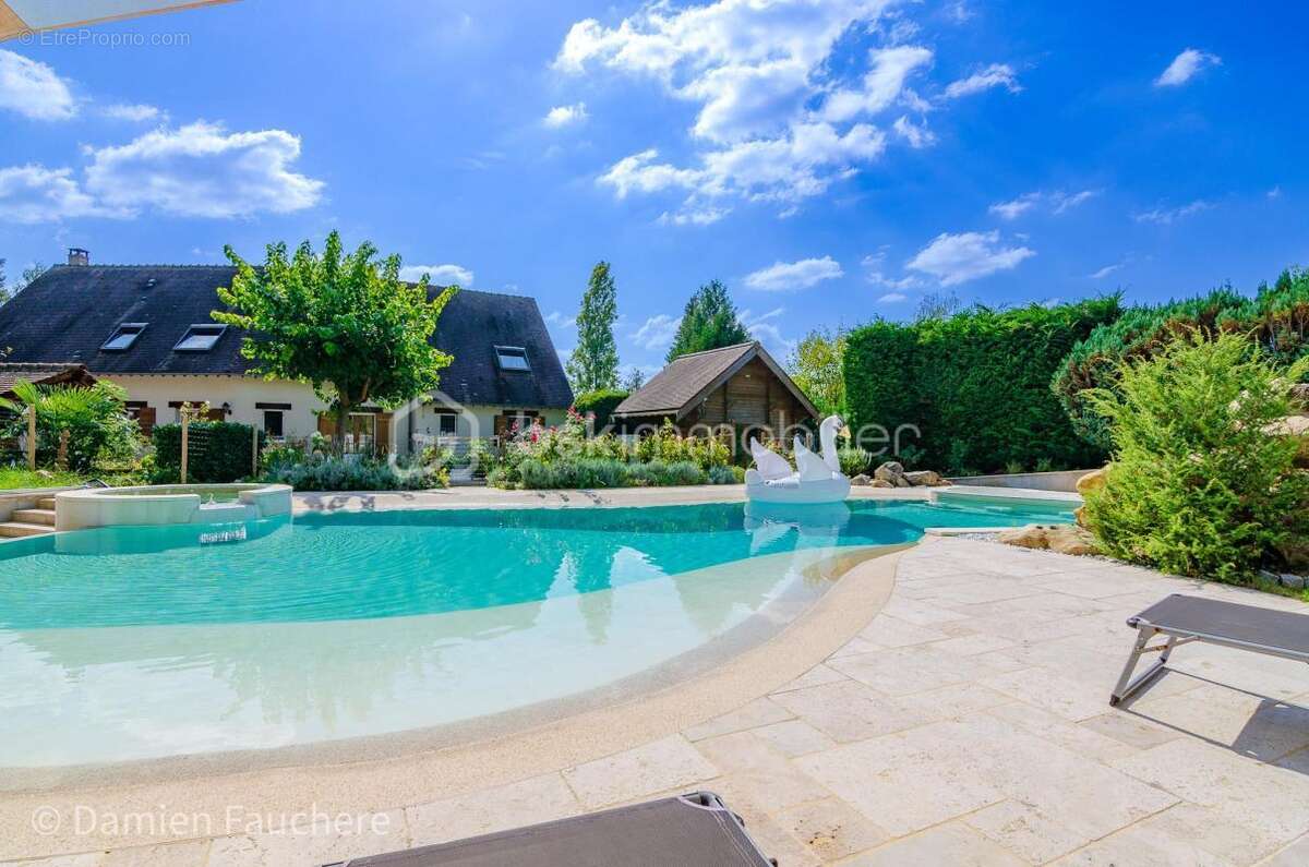 Maison à MILLY-LA-FORET