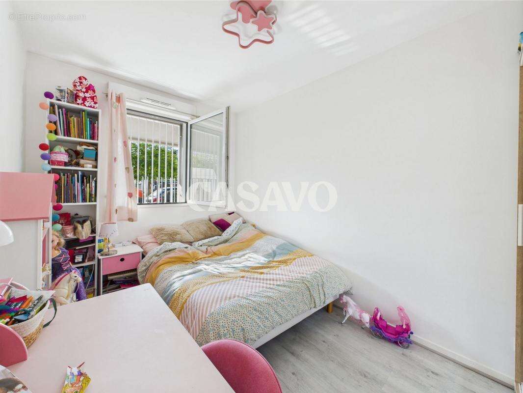 Appartement à AUBERVILLIERS