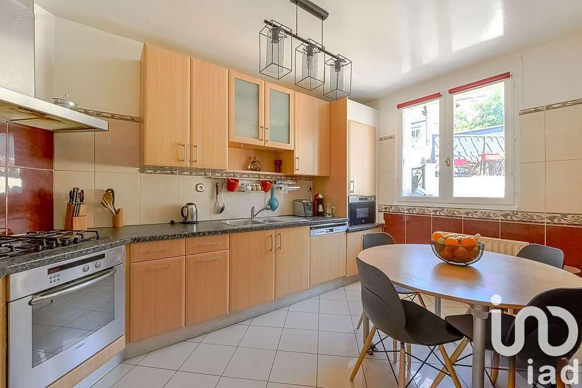 Photo 5 - Maison à MONTIGNY-LES-CORMEILLES