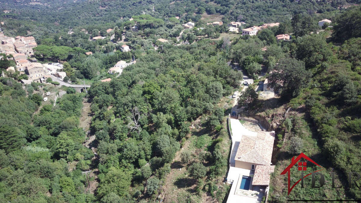 Terrain Constructible à Ville Di Paraso de 3 80m2 - photo 2