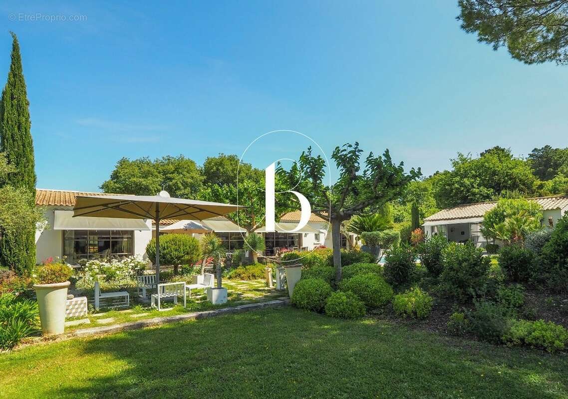 Maison à UZES