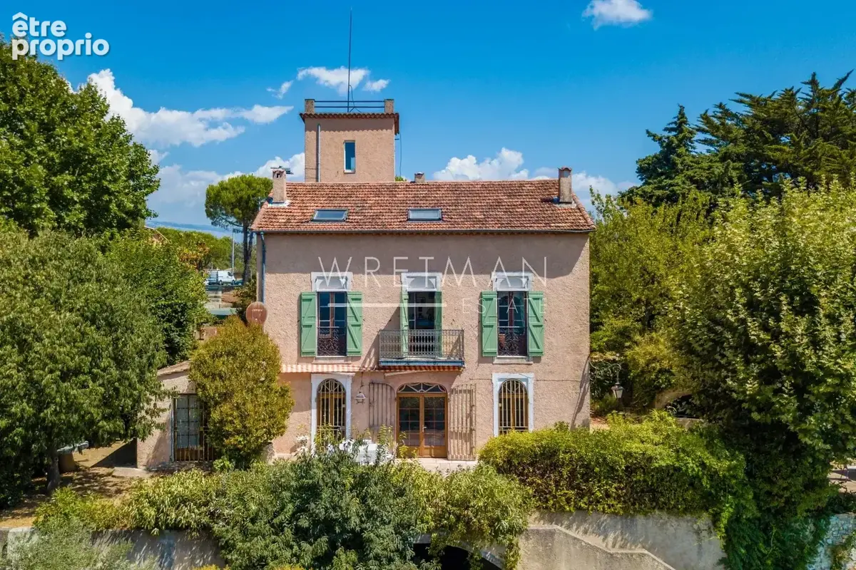 Maison de maitre avec vue et a pied de village-Montauroux - photo 3