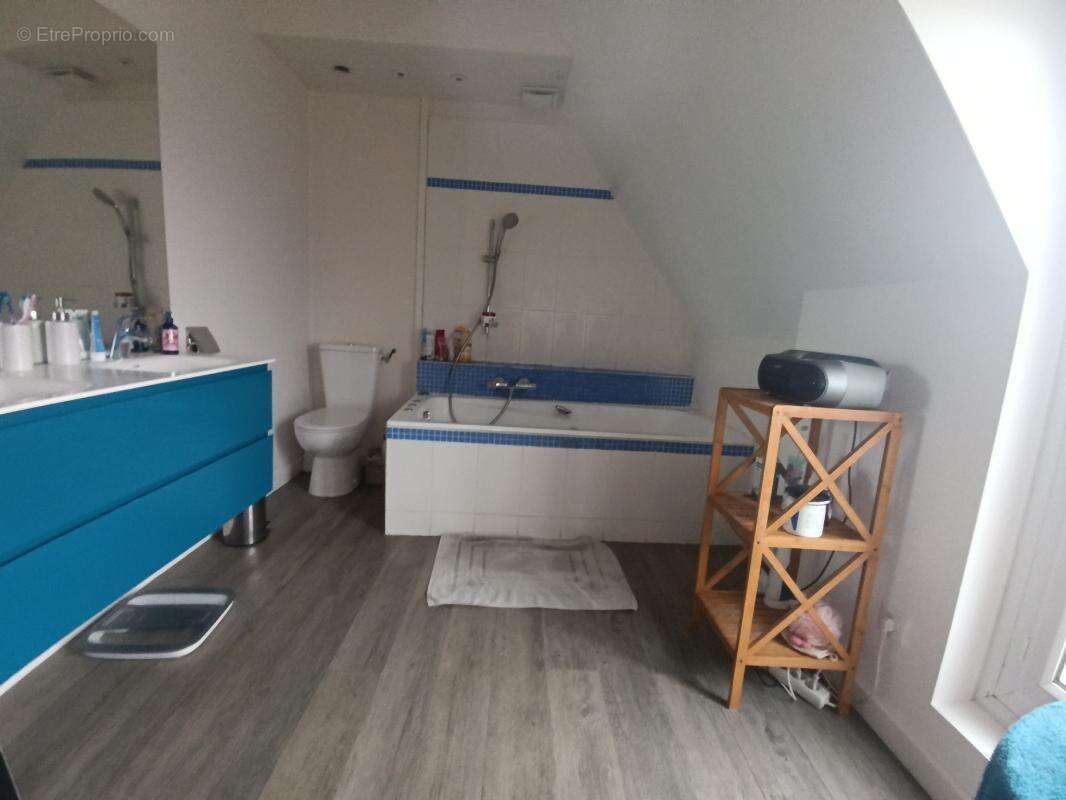 Maison de village grand jardin et garage - photo 12
