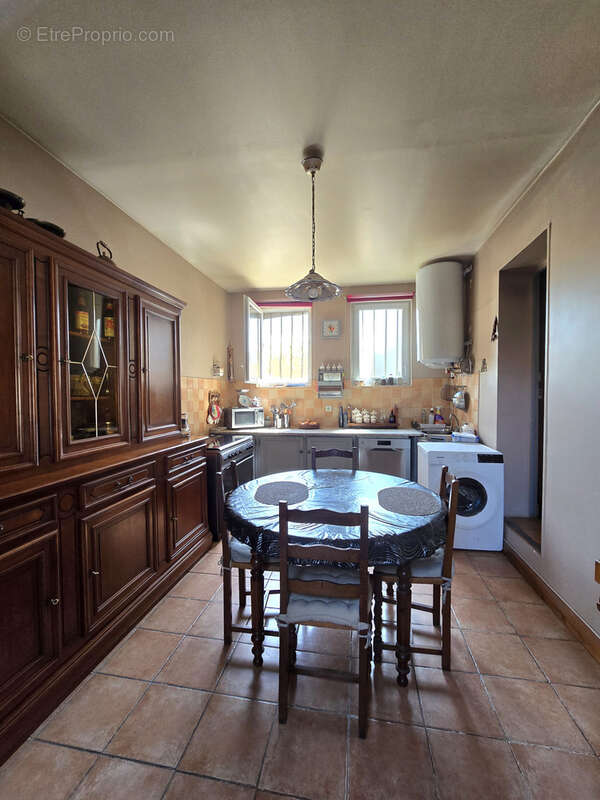 Maison à MORIERES-LES-AVIGNON
