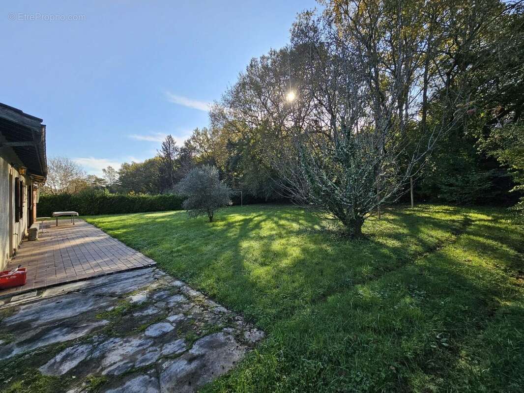 Maison à LIGNAN-DE-BORDEAUX