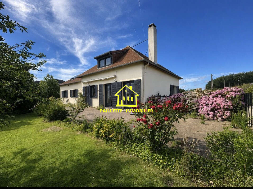 Maison à MONTIVILLIERS