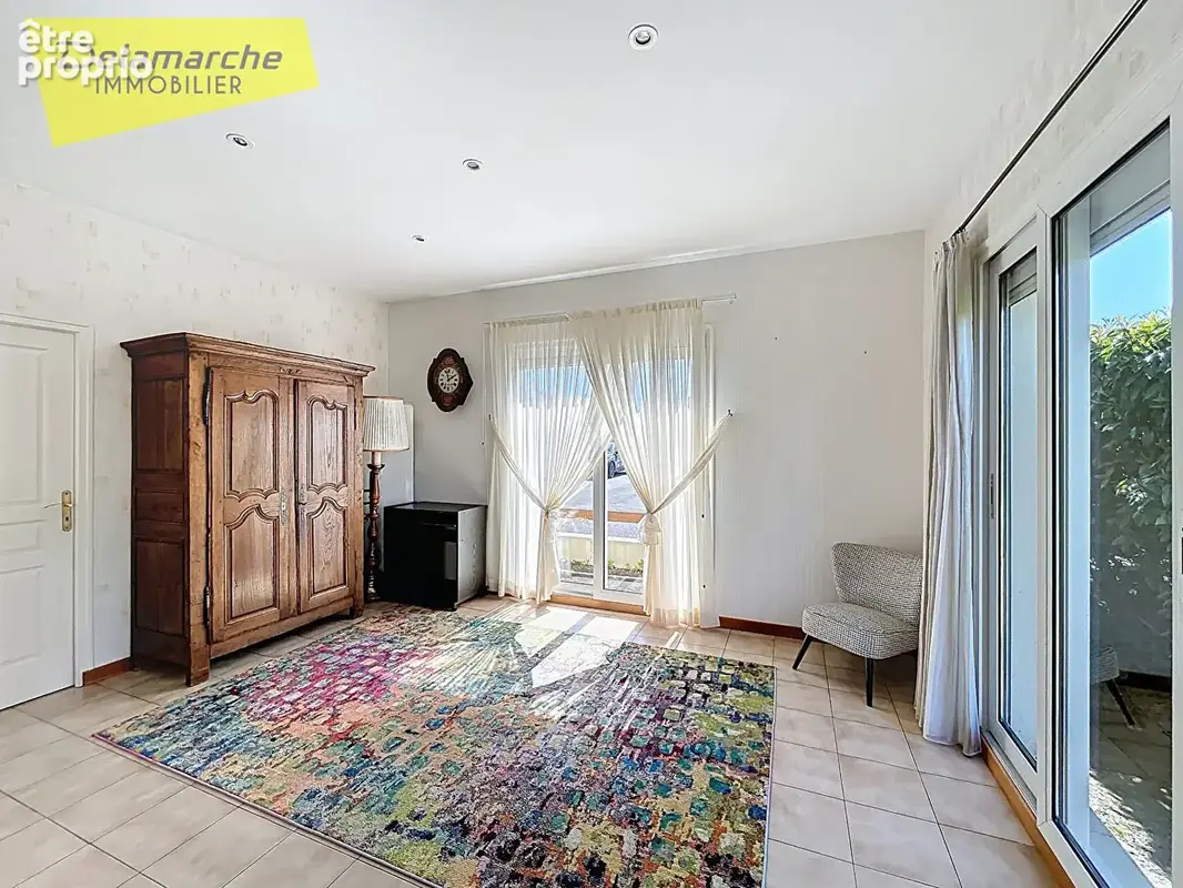 Maison familiale - 4 chambres - Vie de plain-pied - Vains (50300) - photo 5