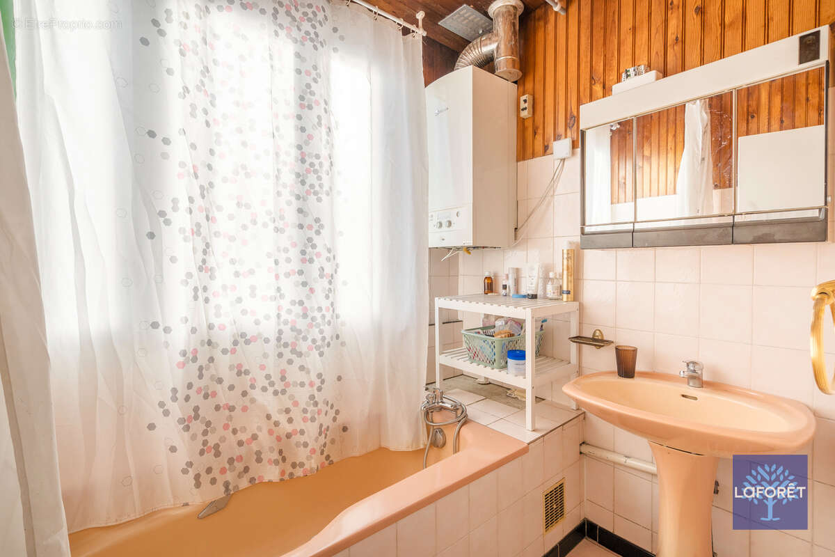 Maison à LES PAVILLONS-SOUS-BOIS