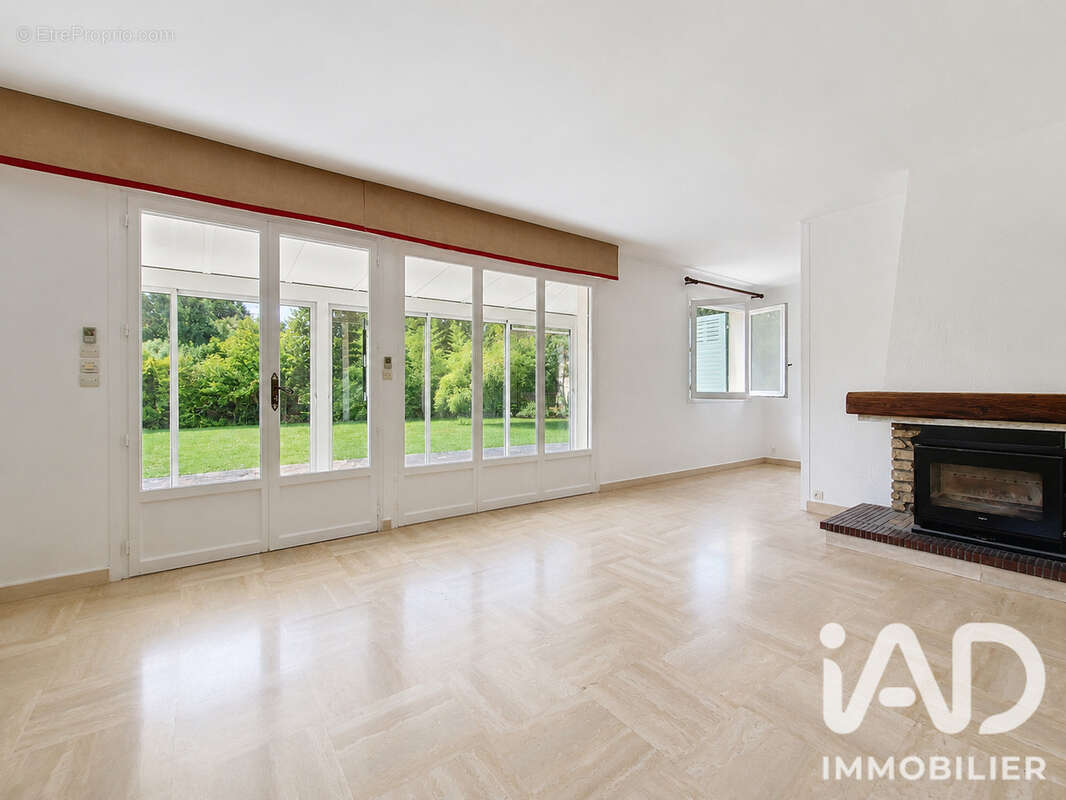 Maison 150 m² à Briis-Sous-Forges  - photo 4