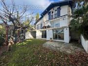 Maison à BASSUSSARRY