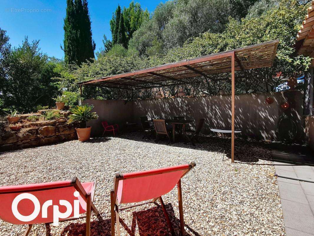 Maison à LA CADIERE-D'AZUR