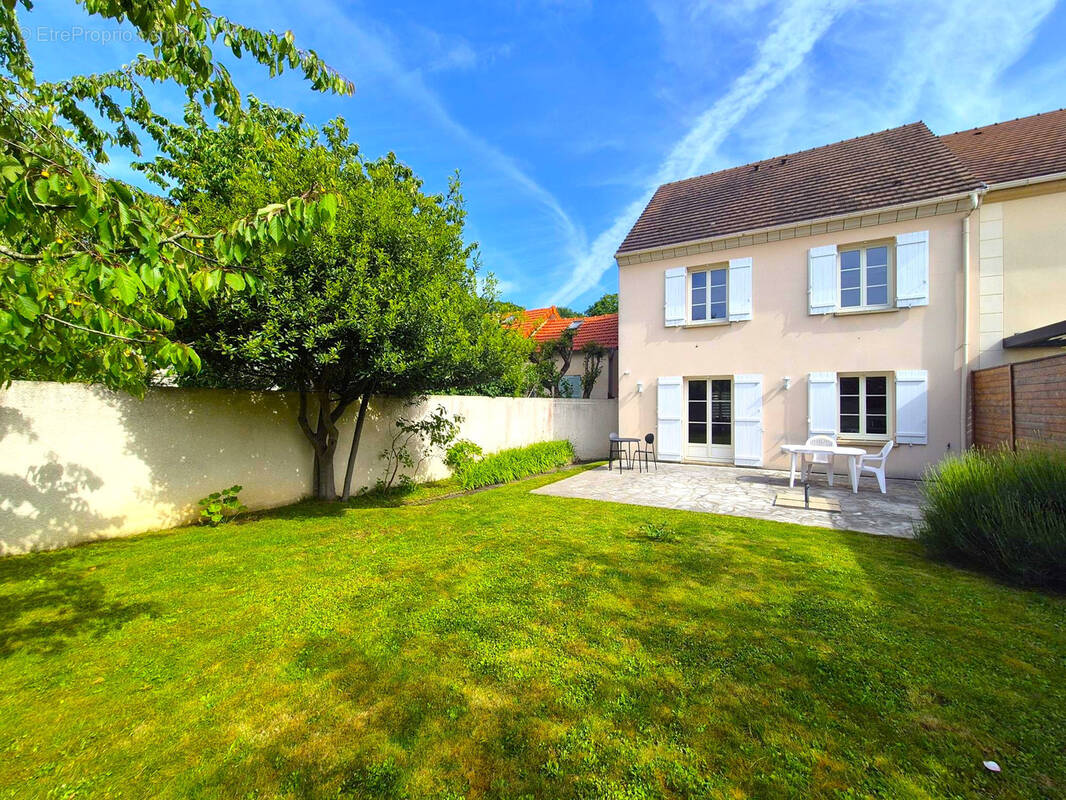 Maison à JOUY-EN-JOSAS