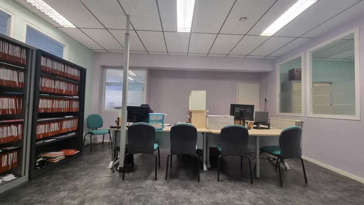 Commerce à CHARLEVILLE-MEZIERES