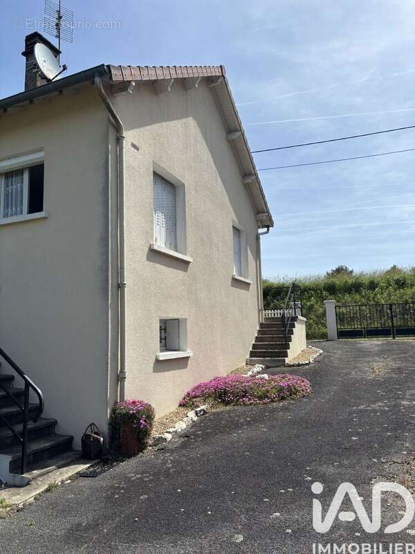 Photo 2 - Maison à LA COQUILLE