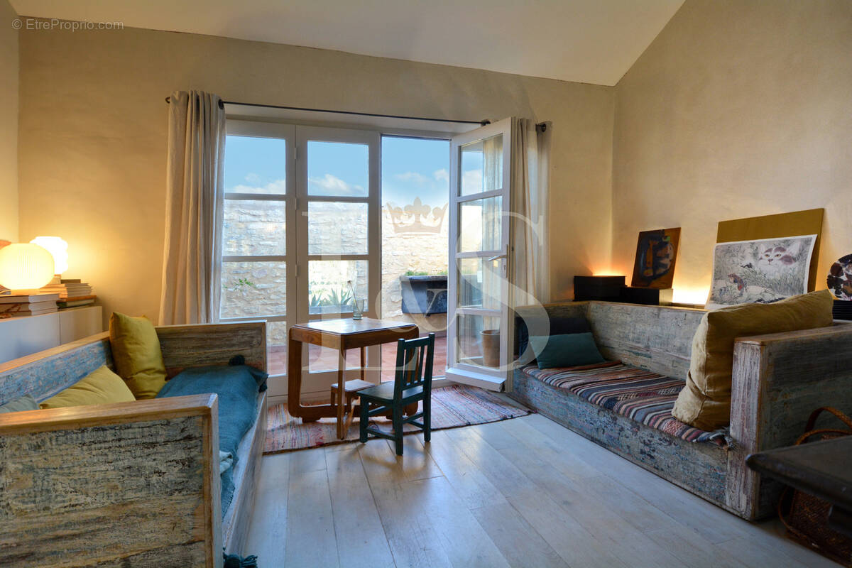 Maison à CRILLON-LE-BRAVE