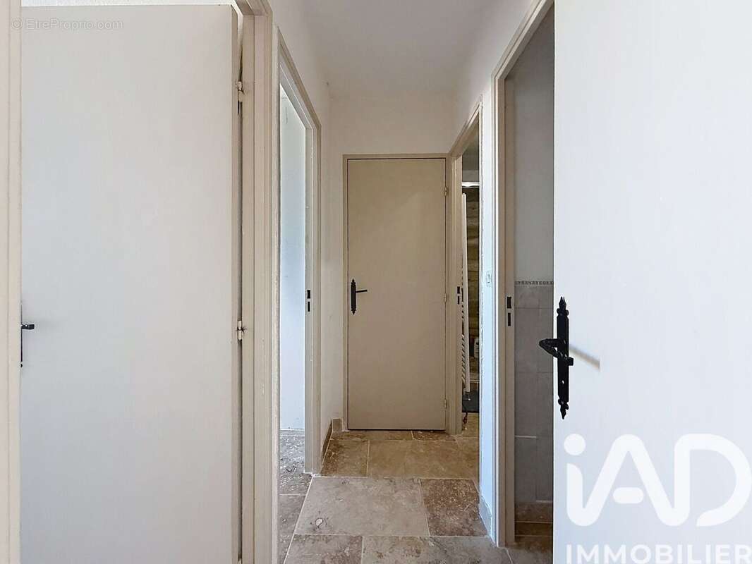 Photo 8 - Appartement à AUBAGNE