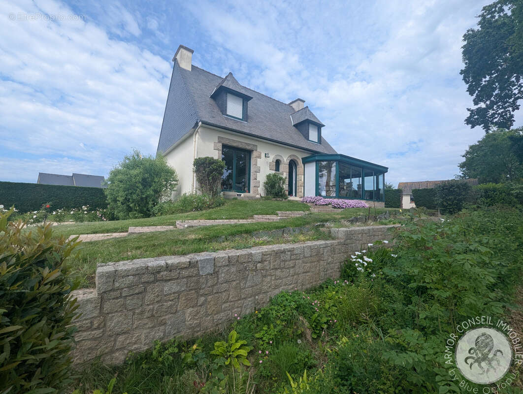 Maison à PLANCOET