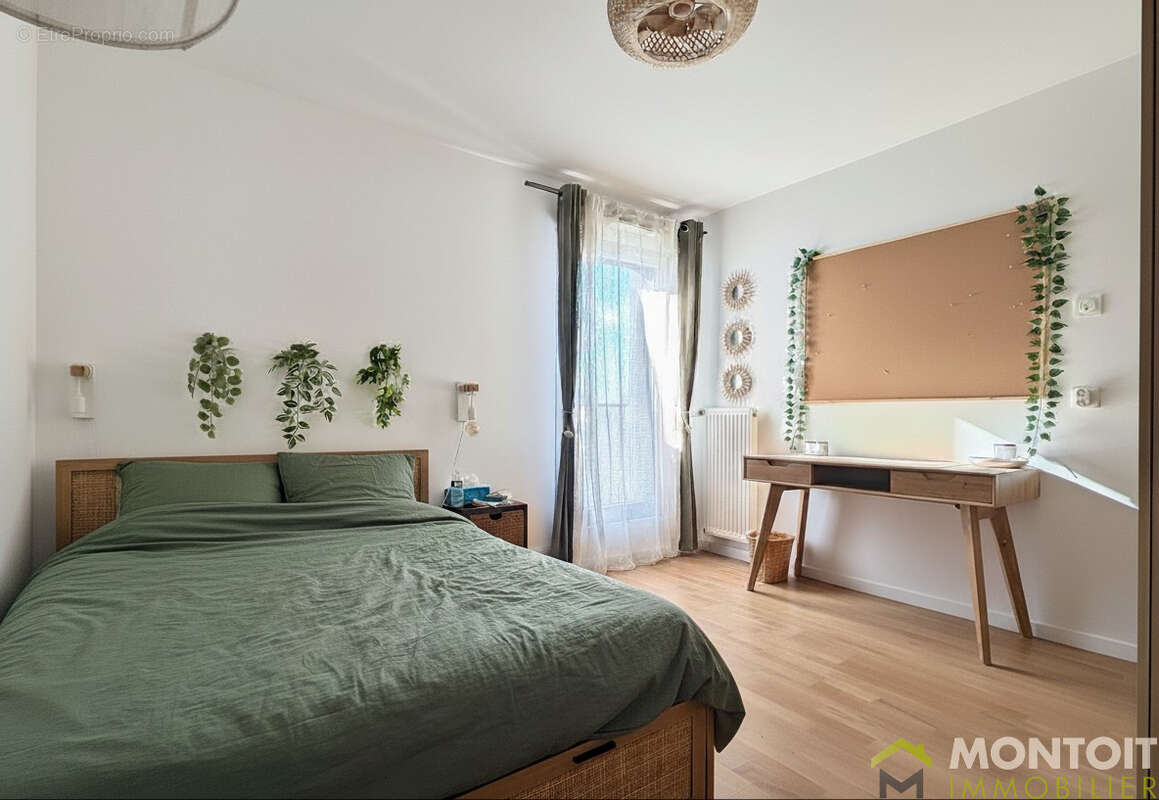 Appartement à THIAIS