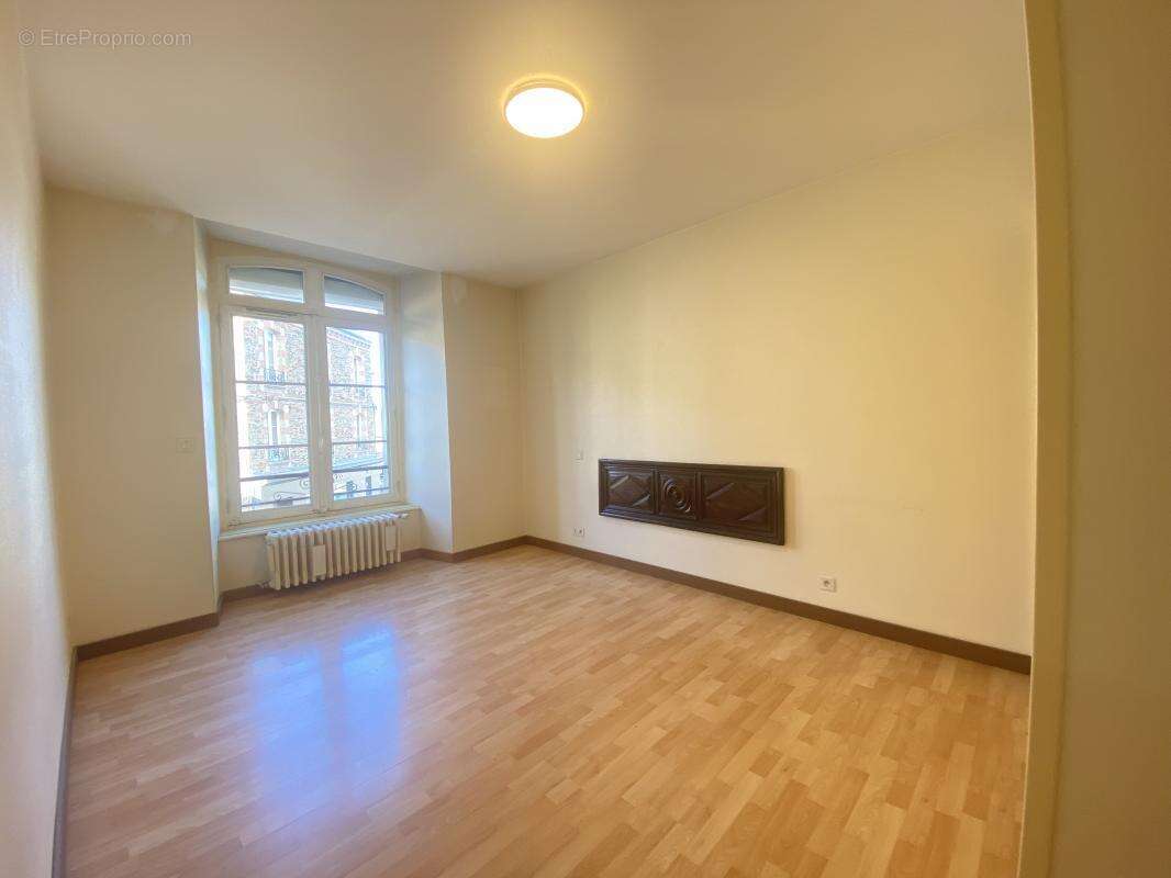 Appartement à MONTAUBAN-DE-BRETAGNE