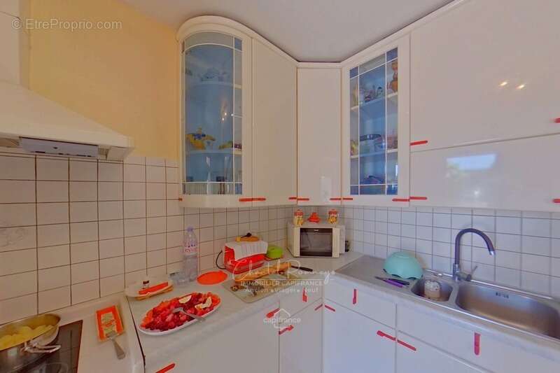 Maison à NAZELLES-NEGRON