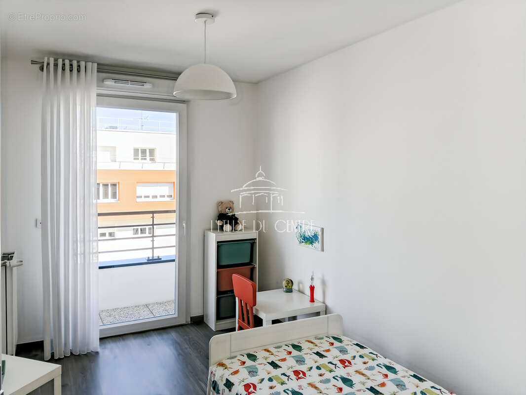 Appartement à ABLON-SUR-SEINE
