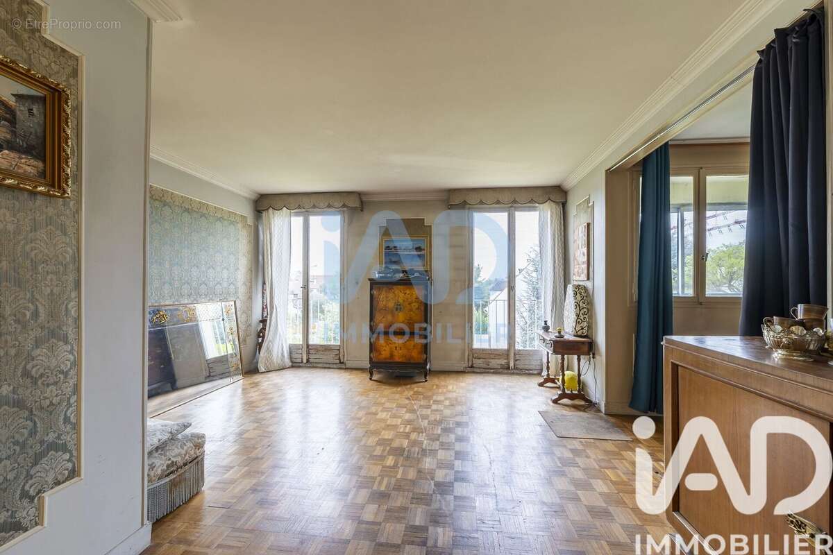 Photo 4 - Appartement à CHEVILLY-LARUE