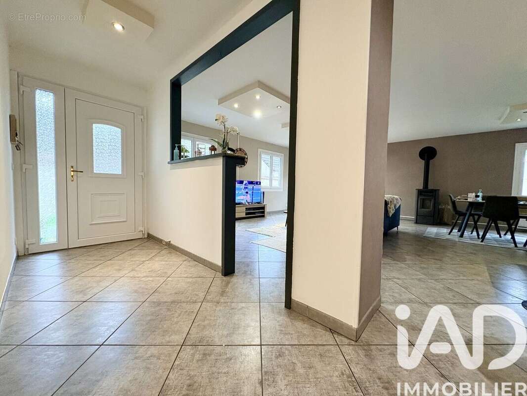 Photo 3 - Maison à SAINT-AMAND-MONTROND