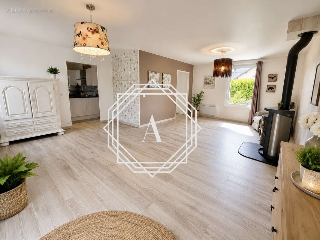 Maison familiale de 125 M2- 4 chambres - photo 2