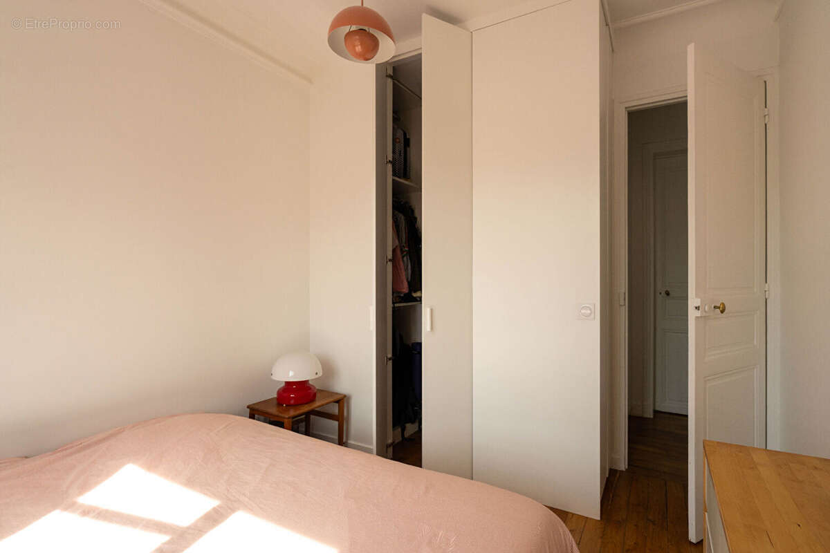 Paris 19ème - Appartement familial traversant - 4 pièces - 72m² - Balcon, étage élevé et charme de l'ancien - photo 14