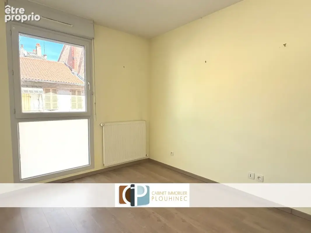 Rare: Appartement T3 avec ascenseur, terrasse et garage. - photo 5