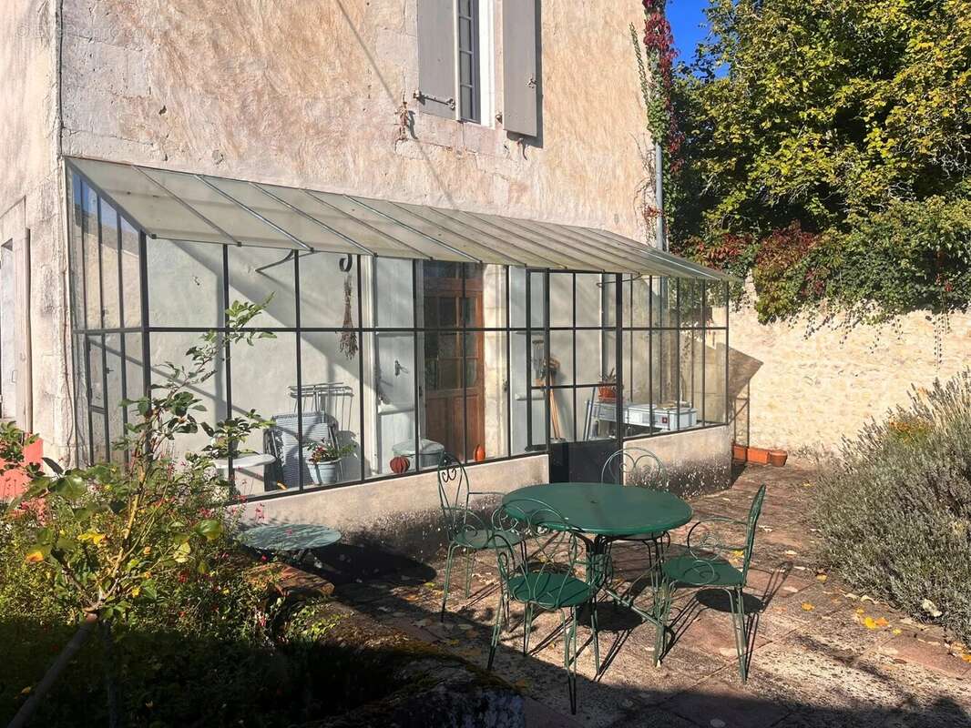 Fabuleuse propriété en pierres avec vues splendides sur la campagne! - photo 20