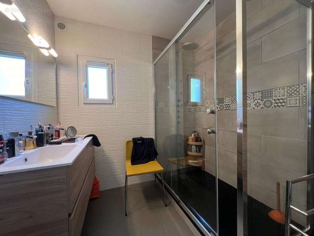 Maison à BURES-SUR-YVETTE