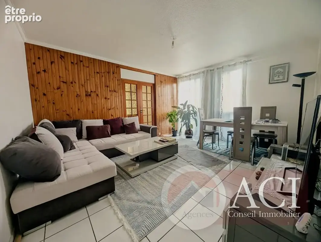 Appartement à PIERREFITTE-SUR-SEINE