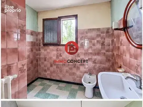 Maison 6 pièces 137 m² à vendre à Roquemaure (30150) - photo 6