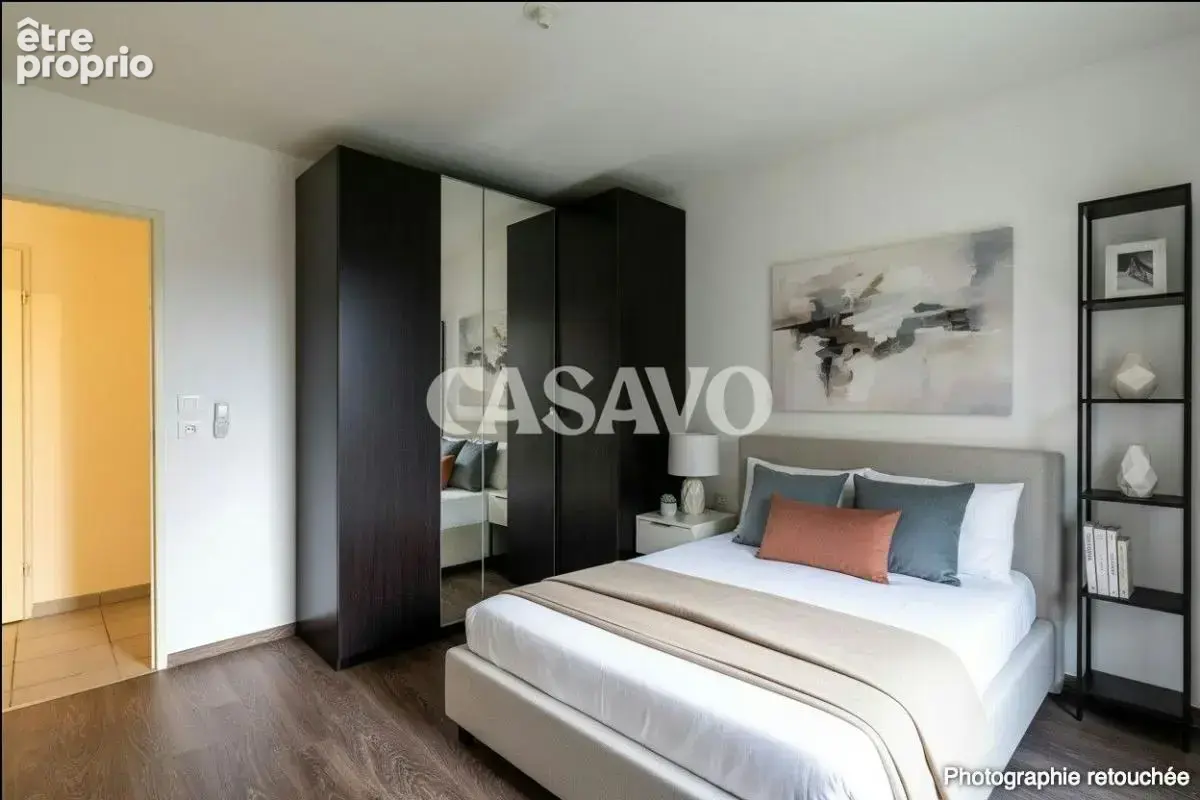Vente Appartement 3 pièces de 65m² - 69800 Saint-Priest - photo 3