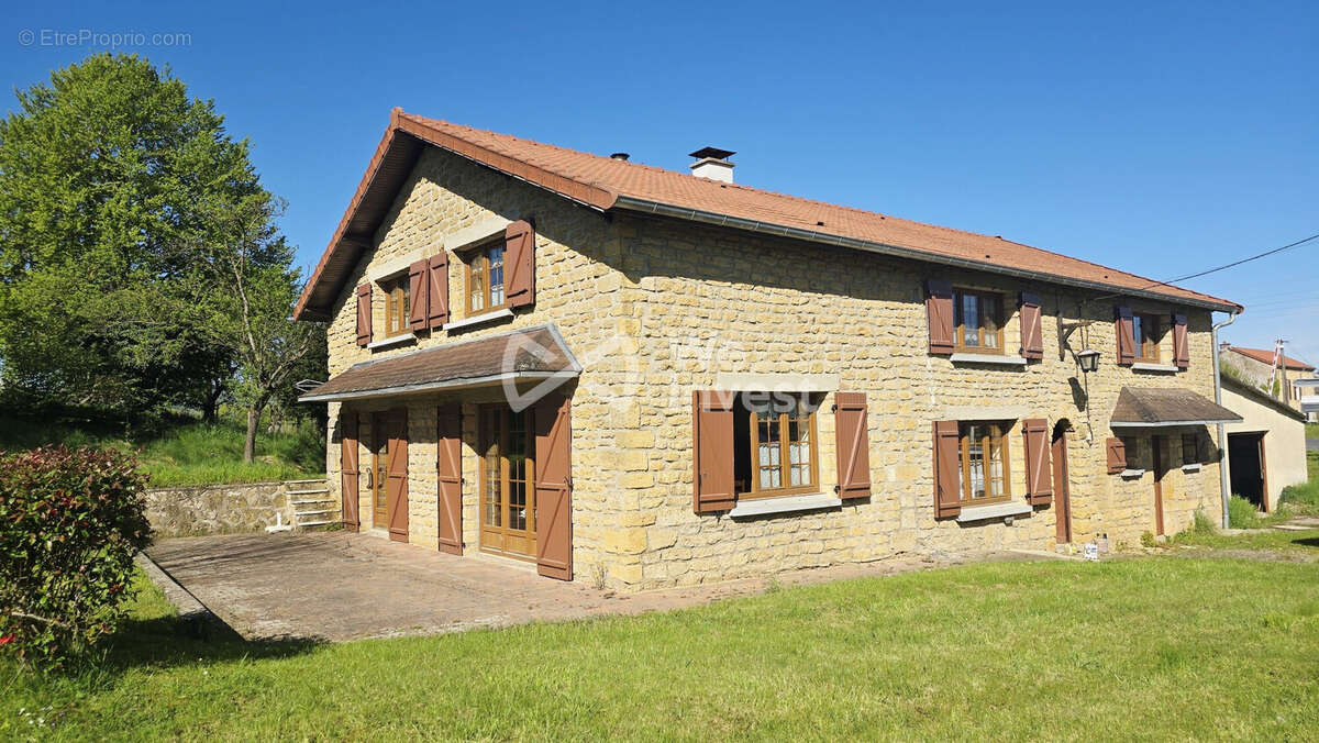 Maison à LA FERTE-SUR-CHIERS