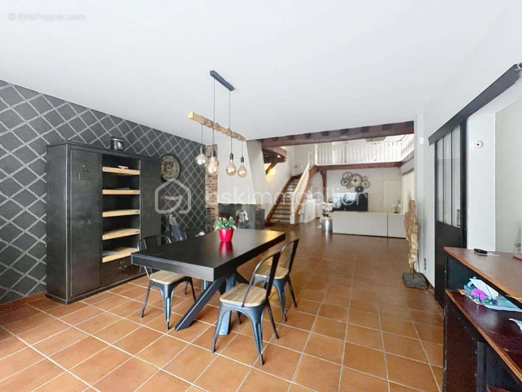 Maison à RIS-ORANGIS